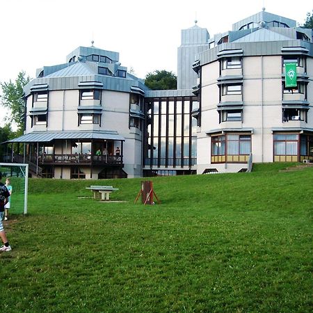 Hellmut-Wassmer-Jugendherberge Loerrach Экстерьер фото