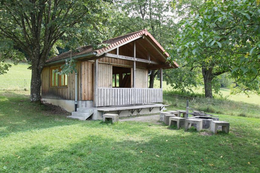 Hellmut-Wassmer-Jugendherberge Loerrach Экстерьер фото